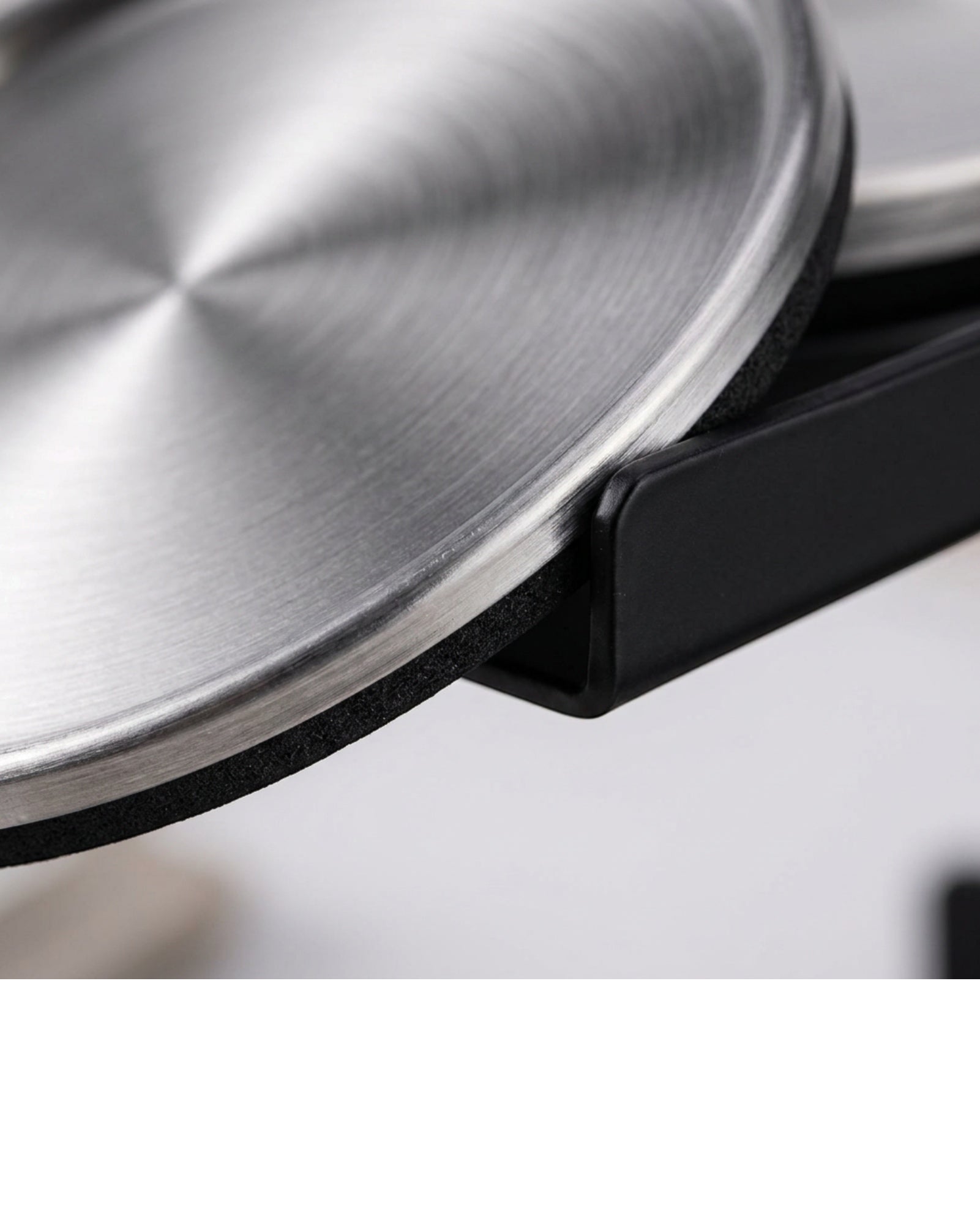 Xbvng Capsule Brushed Stainless-Steel Coasters Four Piece Silver Black with Rack - Detail view